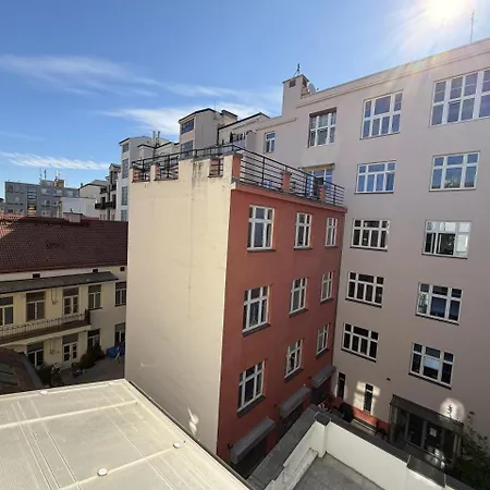 Quiet Cozy In Center Apartment Prague